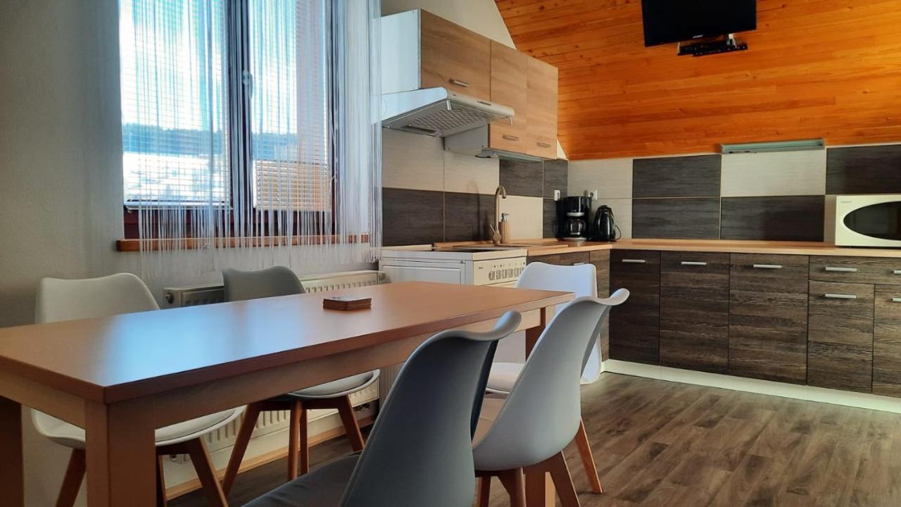 Apartmany U Jirousu Рокицани Экстерьер фото